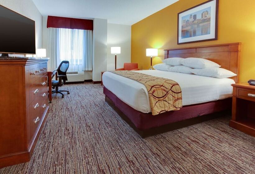 Номер Deluxe, Drury Inn & Suites West Des Moines