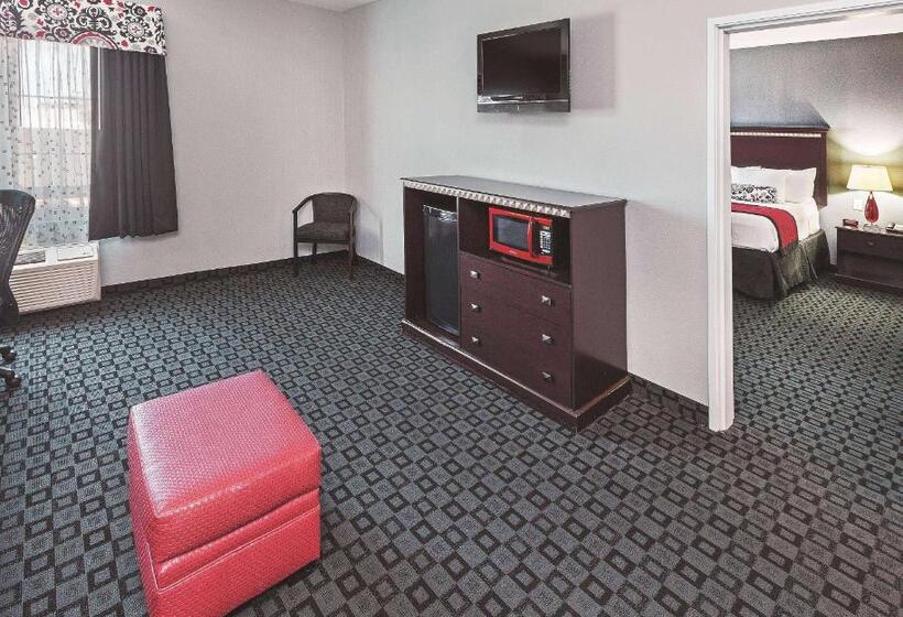 Люкс Кровать Кинг, La Quinta Inn & Suites By Wyndham Decatur