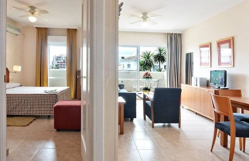 Апартаменты 1 Спальня, Benalbeach