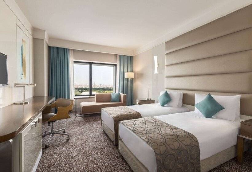 シティビューのデラックスルーム, Ramada Plaza By Wyndham Istanbul Tekstilkent