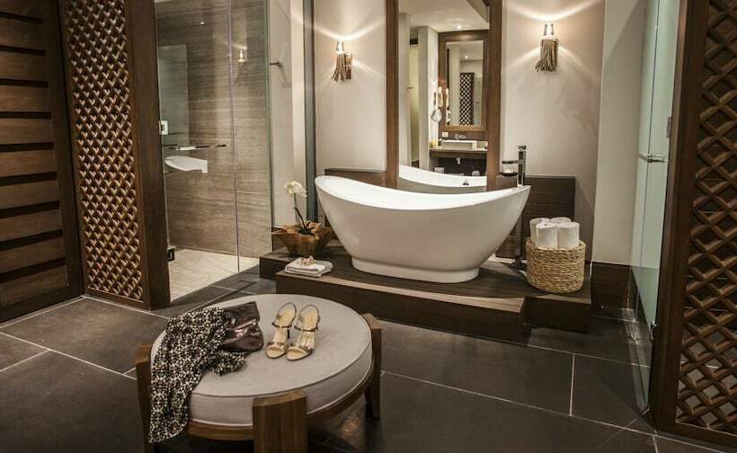سوییت جونیور با چشمانداز دریا, Nizuc Resort & Spa