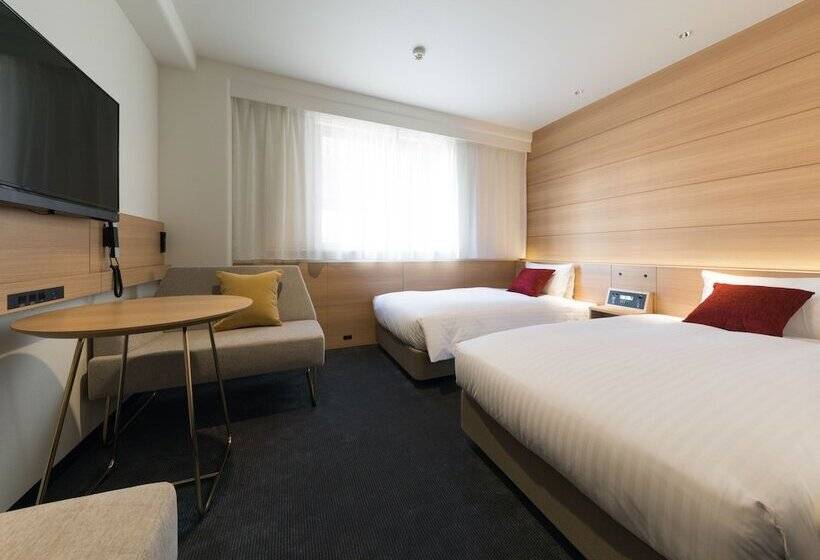Номер Deluxe, Nishitetsu Inn Shinjuku