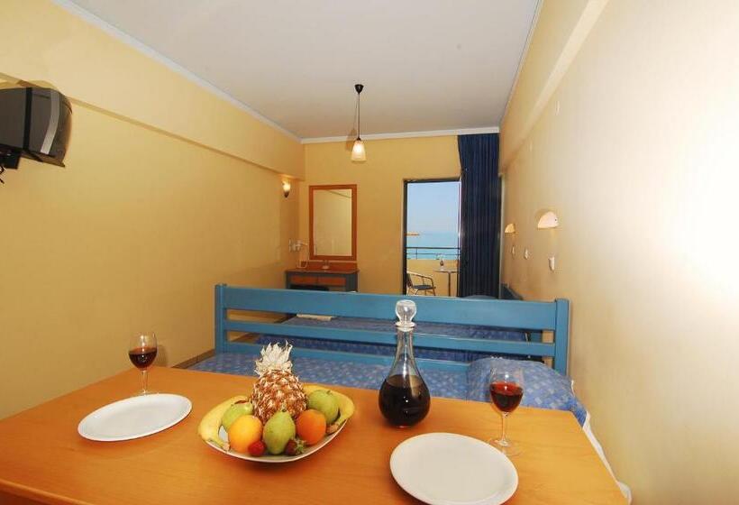 스탠다드 스튜디오, Medusa Apartments