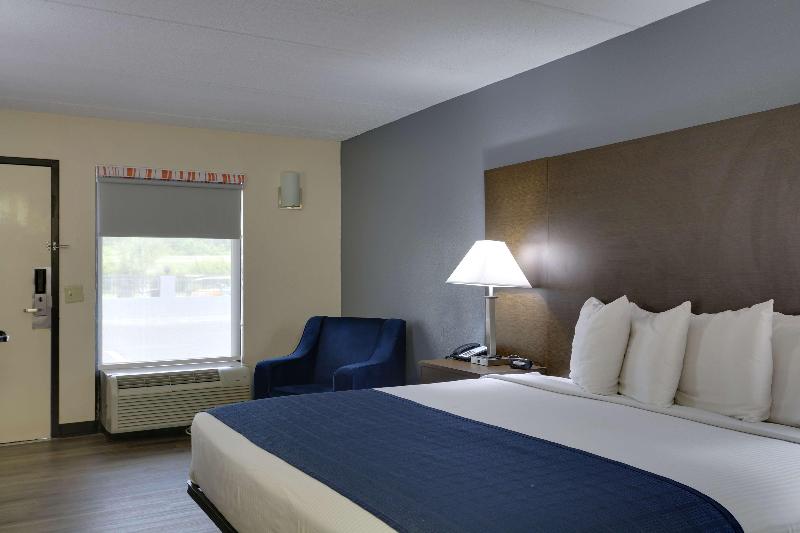 Стандартный Номер Кровать Кинг, Baymont By Wyndham Ridgeland I95