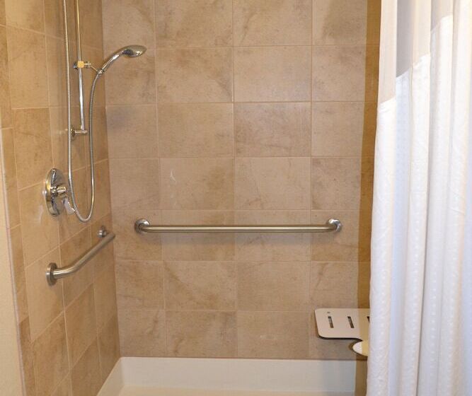 Люкс Адаптированный для Инвалидов, Holiday Inn Eau Claire South I 94, An Ihg