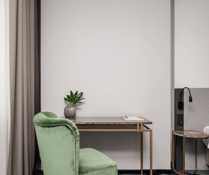 Standard Room, River Park
