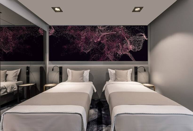 Standard Room, River Park