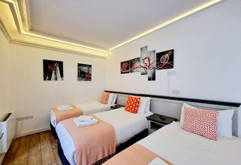 Номер Стандарт Трехместный, London Stay Apartments