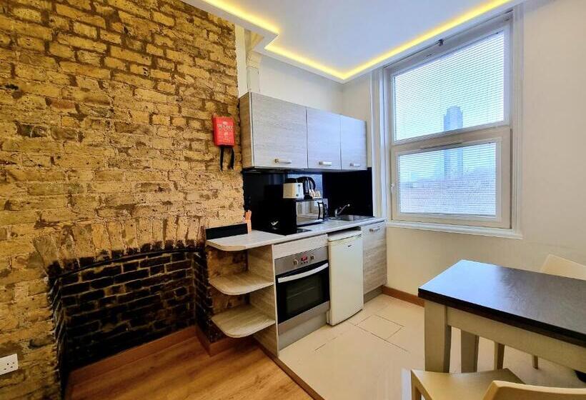 Номер Стандарт, London Stay Apartments