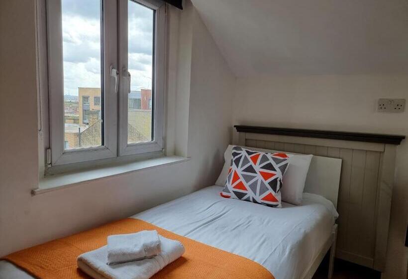 Номер Стандарт Индивидуальный, London Stay Apartments