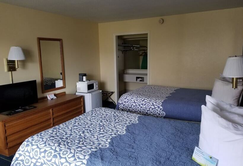 Номер Стандарт 2 Двуспальные Кровати, Days Inn By Wyndham South Hill