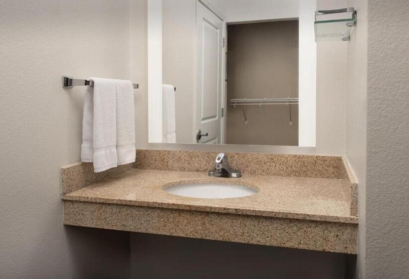 Люкс 2 Спальни, Residence Inn By Marriott Fayetteville Cross Creek