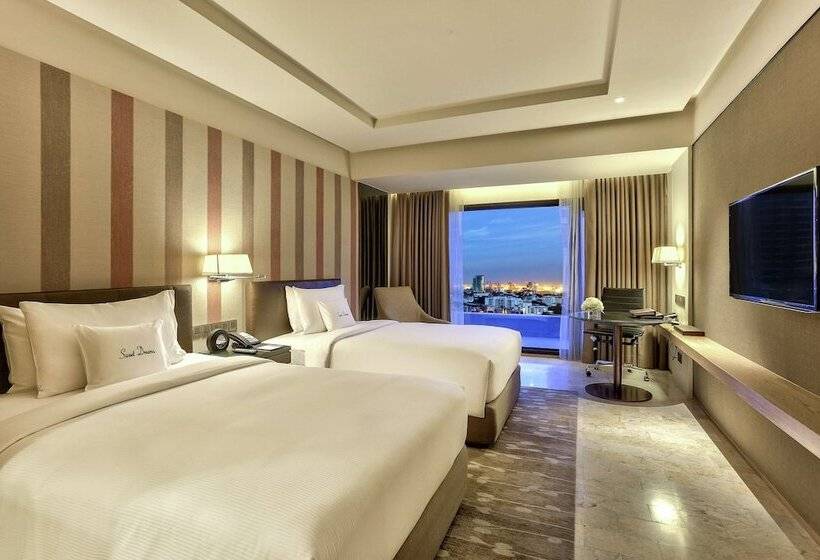 高级大房间, Doubletree By Hilton Sukhumvit Bangkok
