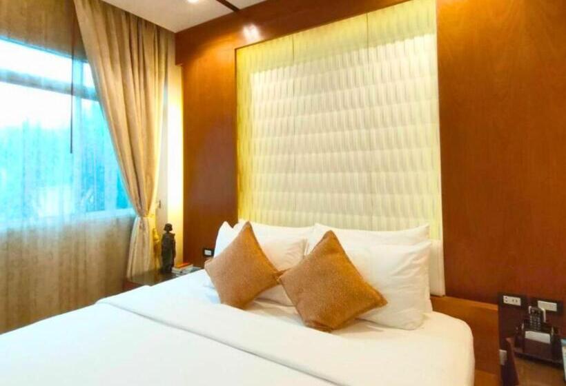 Номер Deluxe Вид на Сад, Vartika Resovilla Kuiburi Beach Resort And Villas