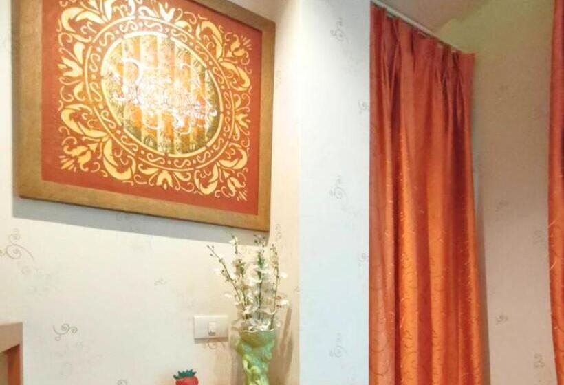 Номер Deluxe Вид на Сад, Vartika Resovilla Kuiburi Beach Resort And Villas