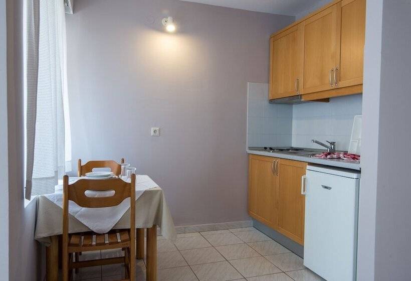Апартаменты 1 Спальня, Creta Elena
