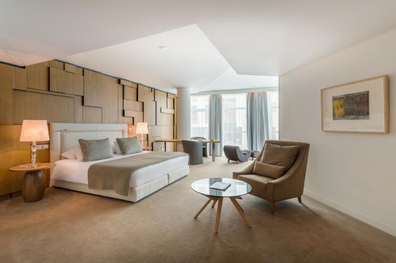 Suite, Room Mate Aitana