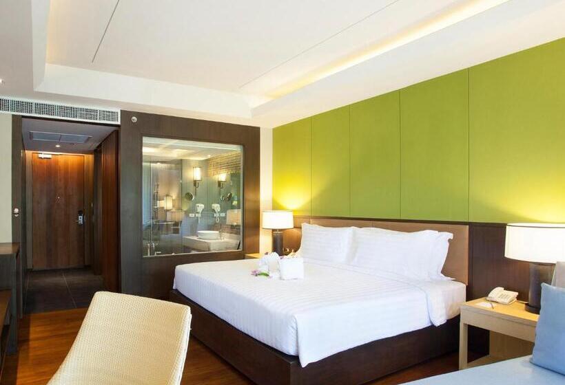 Номер Premium Вид на Бассейн, Graceland Khaolak Beachfront Resort