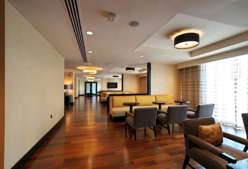 Номер Executive, Kempinski Hotel Gold Coast City