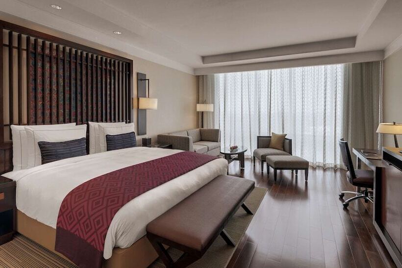 Номер Superior, Kempinski Hotel Gold Coast City