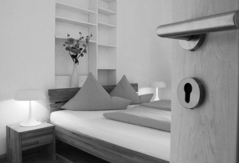 Номер Стандарт Индивидуальный, Pension Stoi Budget Guesthouse