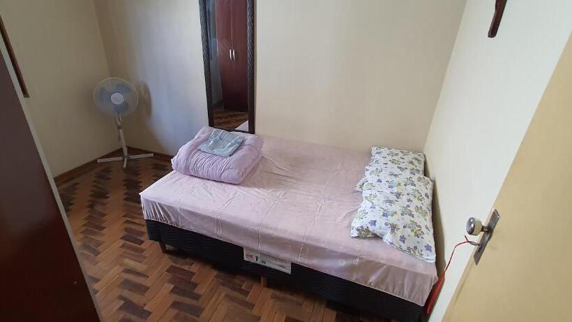 스탠다드 룸 공동 욕실, Hostel Caxias Do Sul