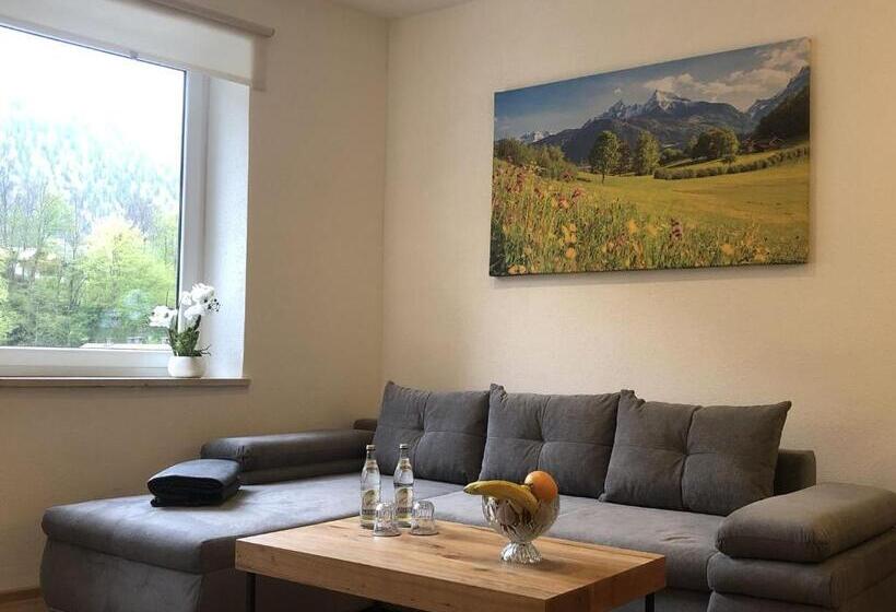 Апартаменты 1 Спальня с Видом, Pension Und Ferienwohnung Frech