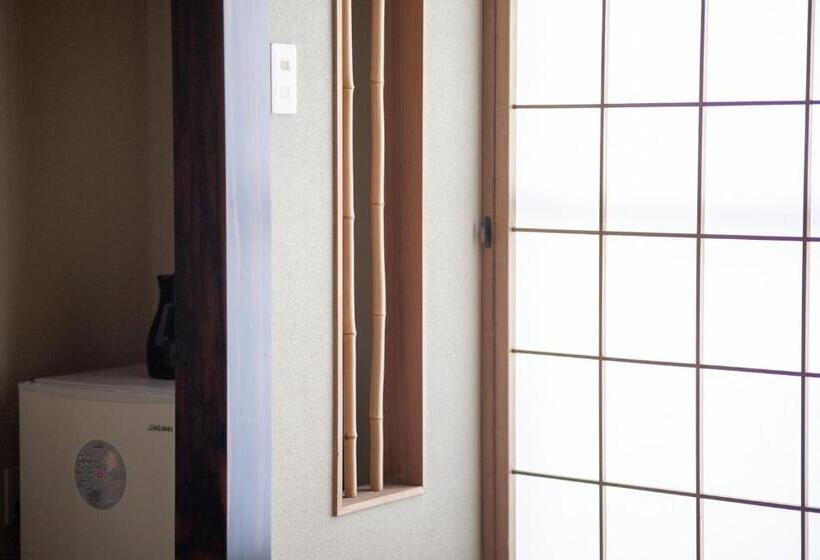4인용 스탠다드 룸, Ishiuchibase