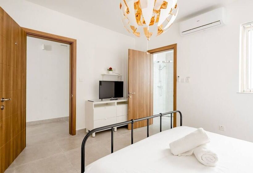 اتاق استاندارد, Casa Leon Malta