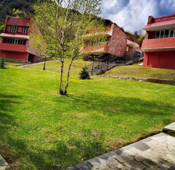 Четырехместный Номер Стандарт, Ani Resort