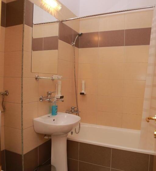 Полулюкс с Балконом, Muresul Health Spa