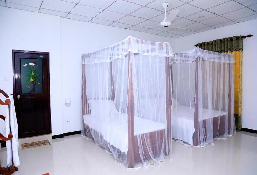 Трехместный Номер Deluxe, V Cabanas & Yala Safari Place