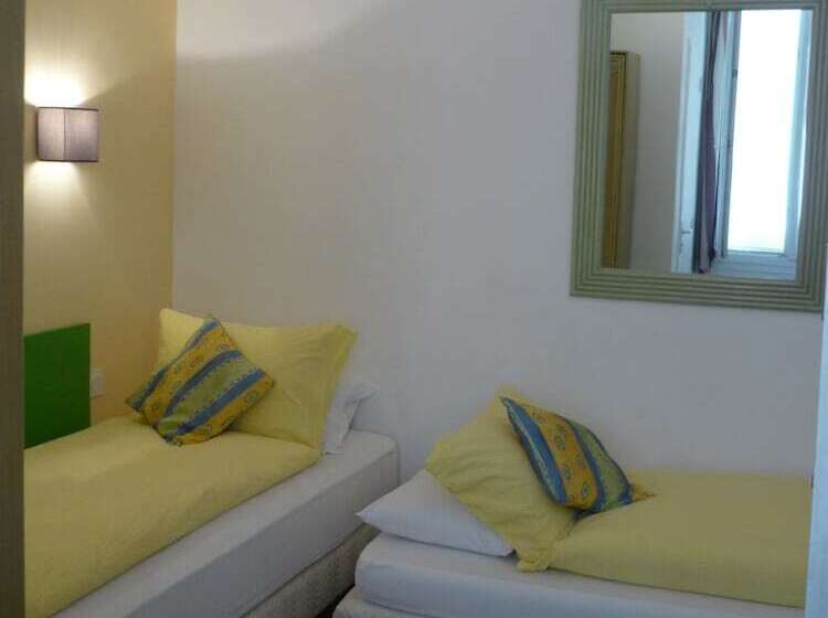 标准三人间, Logis Hôtel Villa Victorine
