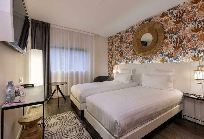 Номер Комфорт, Padja Hôtel & Spa Vannes