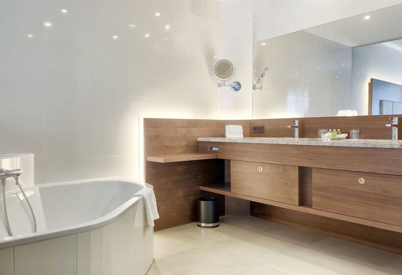 Полулюкс, Schlosspark Mauerbach   Adults Only