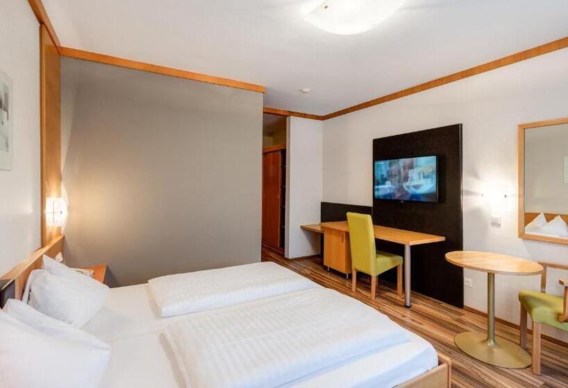 三人经典房间, Sporthotel Kurz