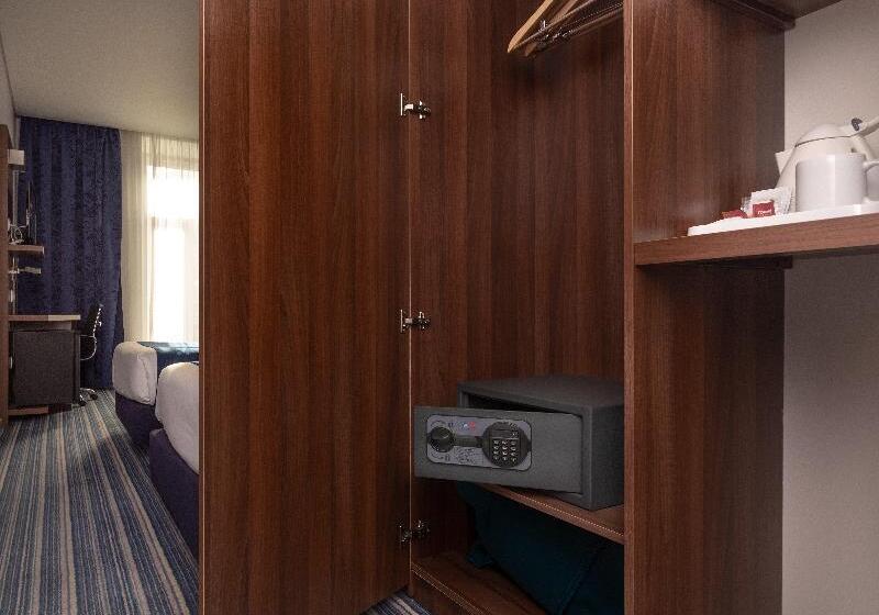 اتاق استاندارد, Holiday Inn Express Lisboa   Av. Liberdade, An Ihg