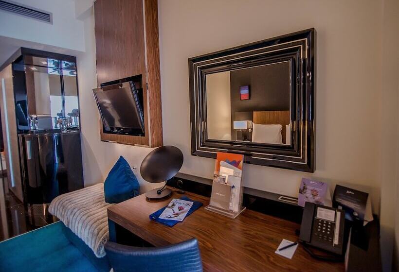 可观景的小型套房, Radisson  Rosa Khutor
