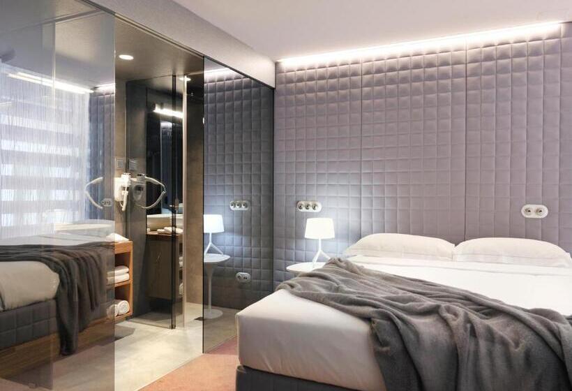 اتاق سوپریور, Vander Urbani Resort   A Member Of Design Hotels