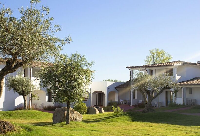 Семейный Номер, Marina Torre Navarrese Resort