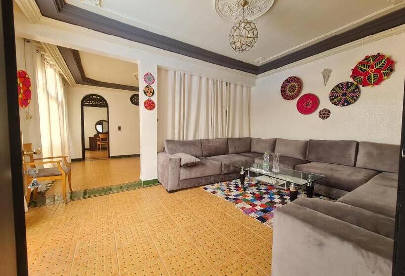 Havuz Manzaralı 1 Yatak Odalı Daire, Targafit Hotel & Hammam