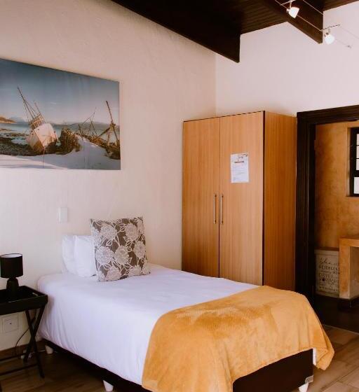 اتاق عادی, Desert Dreams B&b