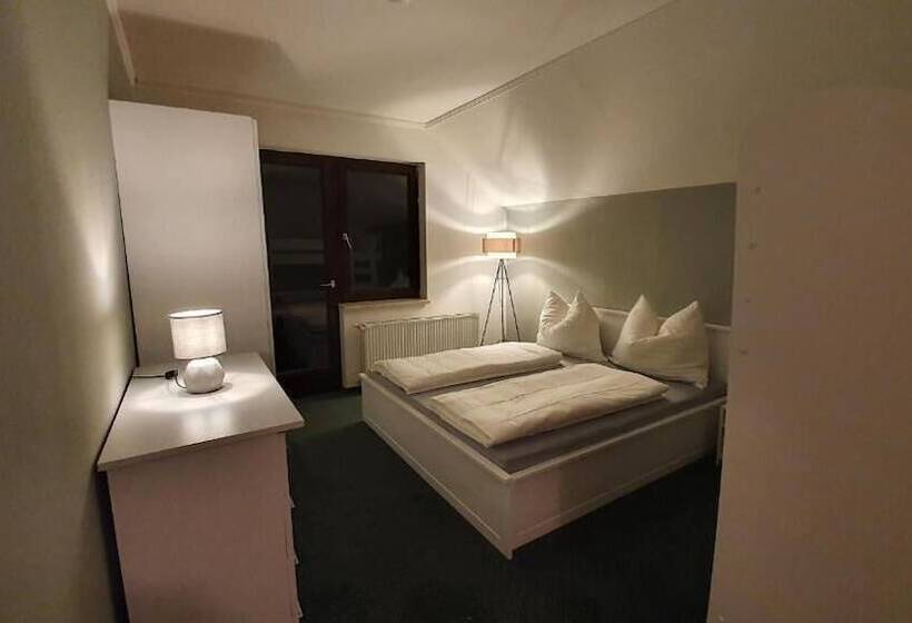 Четырехместный Номер Стандарт, Plannerinn