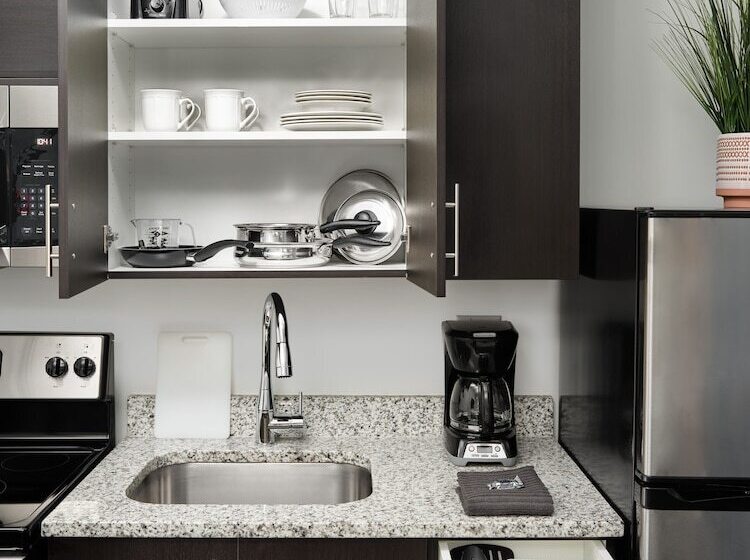 Lakosztály, Stayapt Suites Rock Hill