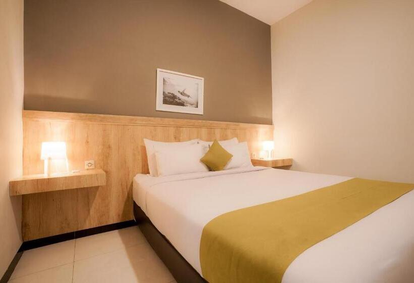 Номер Deluxe, El Ora Hotel & Eatery Labuan Bajo