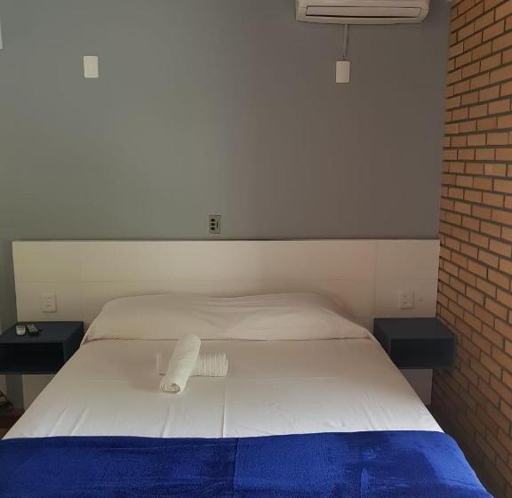带阳台标准四人间, Beach House Floripa