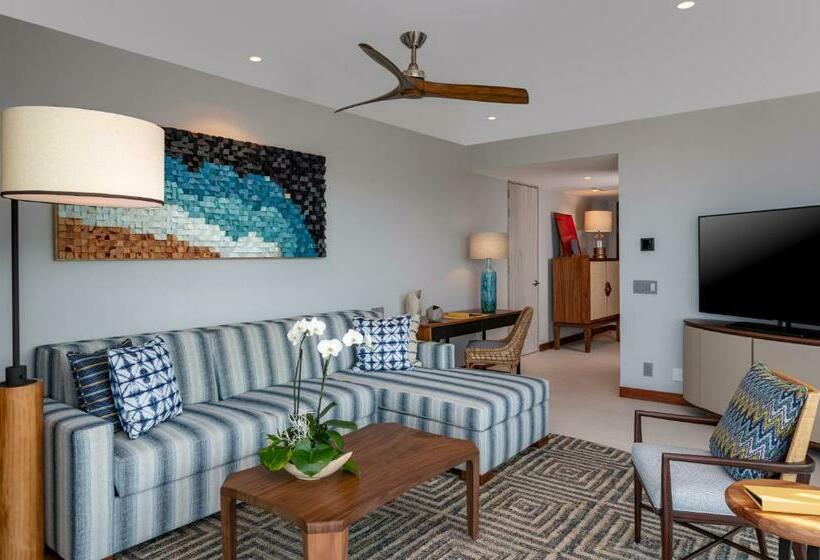 Suite cu Vedere Laterală la Mare, Conrad Punta De Mita
