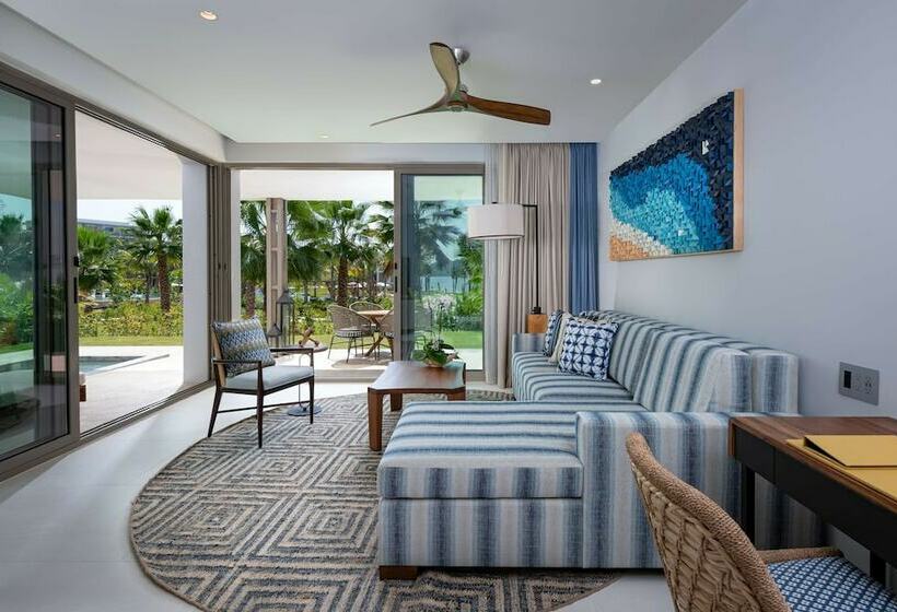 Suite cu Vedere Laterală la Mare, Conrad Punta De Mita