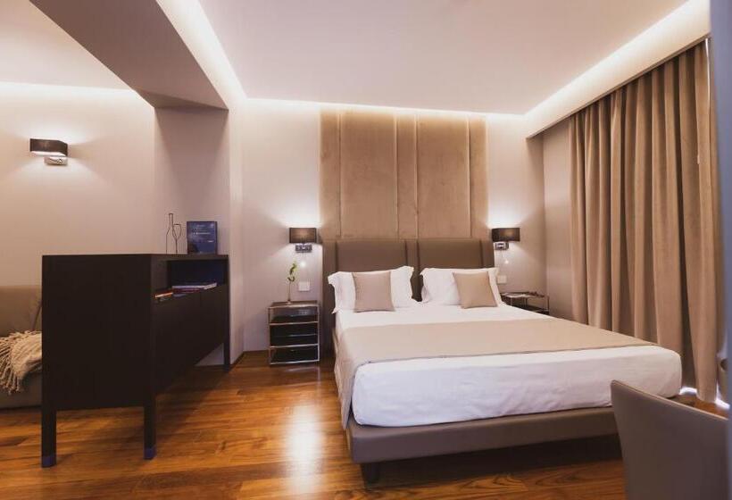 Полулюкс, Callistos Hotel & Spa