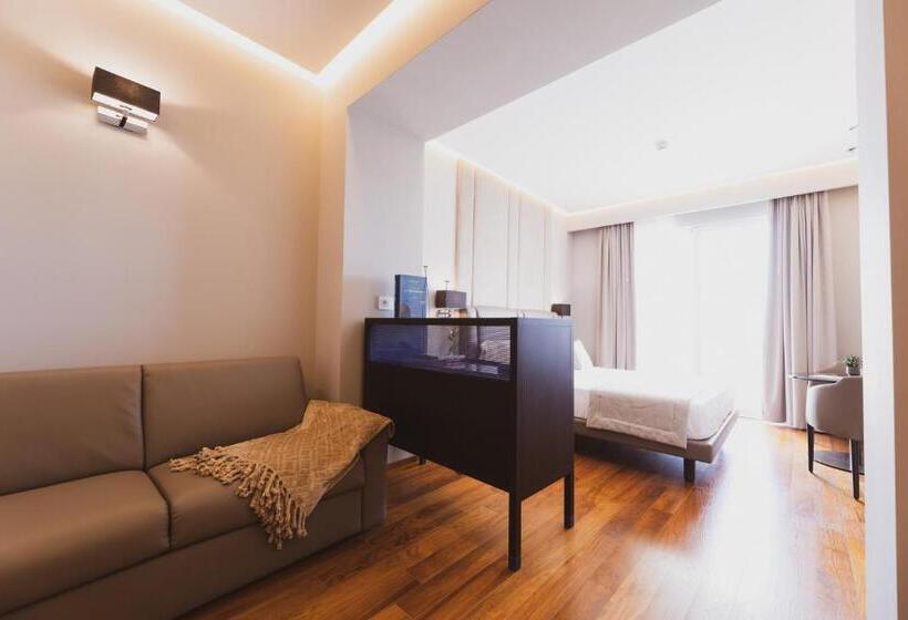 Номер Deluxe, Callistos Hotel & Spa